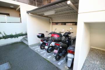 バイク置場