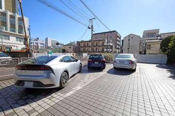 敷地内駐車場（屋外平面式）