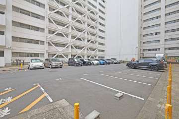 敷地内駐車場（屋外平面式）