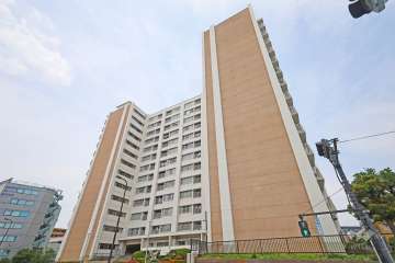 高田馬場住宅の外観（南東側から）