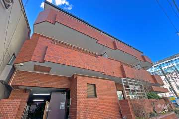 ジョリーメゾンヌベル下落合の外観（南東側から）