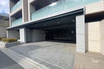 駐車場の出入り口