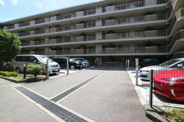 敷地内駐車場（屋外機械式）