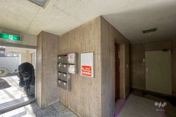 エントランスホール　