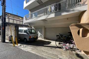 敷地内駐車場（屋外平面式）