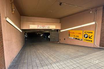 駐車場の出入り口・敷地内駐車場（屋内平面式）