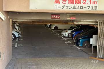 敷地内駐車場（屋内平面式）