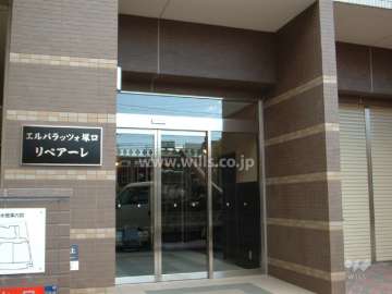 エントランス（オートロック付き）