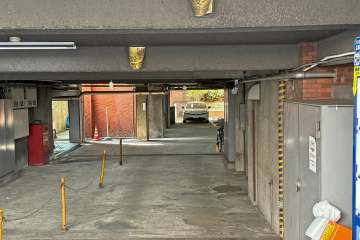 敷地内駐車場（屋内平面式）