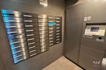 宅配ボックスと共用ポスト