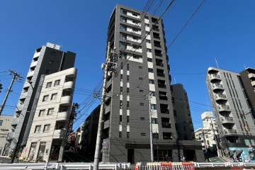 ウィルローズ市谷柳町の外観（南東側から）