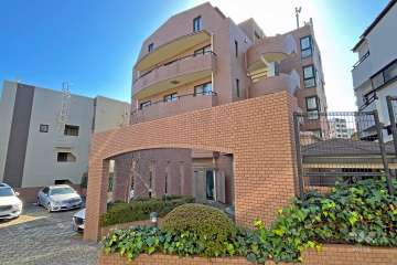 ムサシノコート早稲田の外観（北西側から）