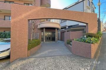 エントランスアプローチ