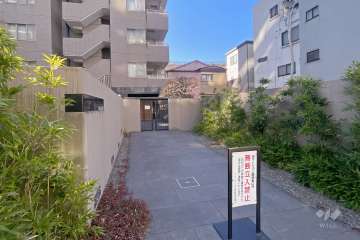 エントランスアプローチ