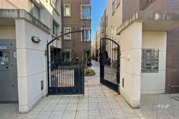 エントランスアプローチ
