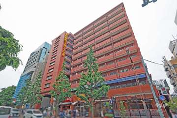 高田馬場ダイカンプラザの外観（東側から）