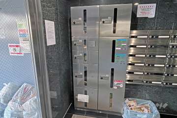 宅配ボックス