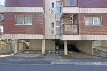 敷地内駐車場（屋外平面式）