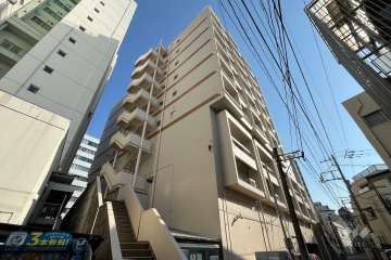 メゾンドール高田馬場の外観（北側から）