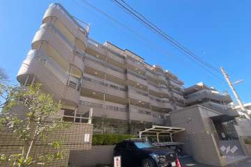 オーベル高田馬場の外観（北東側から）