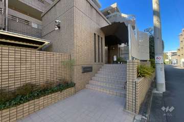 エントランスアプローチ