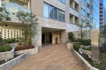 エントランスアプローチ