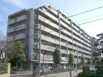 レックスガーデン塚口の外観（北西側から）