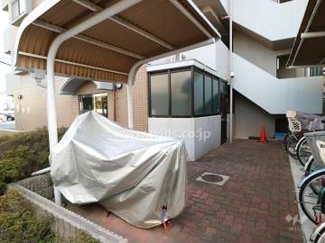 バイク置き場