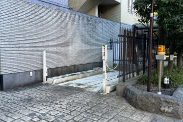 敷地内駐車場（屋外機械式）