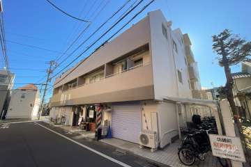 エスカイア高田馬場の外観（北西側から）