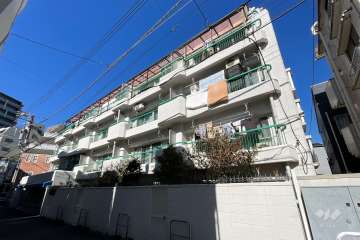 グリーンキャピタル神楽坂の外観（南東側から）