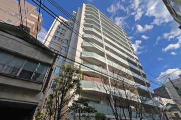 プレミスト新宿山吹の外観（北西側から）
