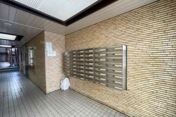 エントランスホール