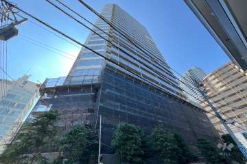 ライオンズ四谷タワーゲートの外観（北東側から）