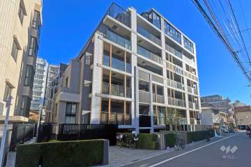 シティハウス四谷坂町の外観（南西側から）