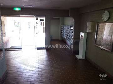 エントランスホール