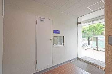 エントランスホール