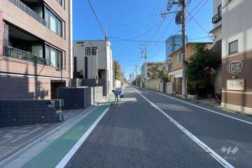 敷地南側の前面道路　
