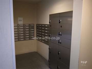宅配ボックスと共用ポスト