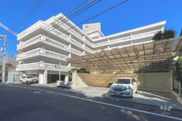 市谷台グランドマンションの外観（南東側から）