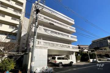 市谷台グランドマンションの外観（南西側から）