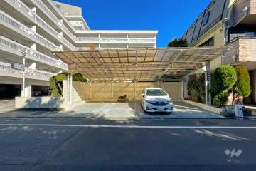 敷地内駐車場（屋外平面式）