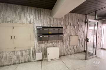 エントランスホール