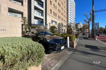 敷地内駐車場（屋外平面式）