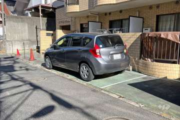 敷地内駐車場（屋外平面式）