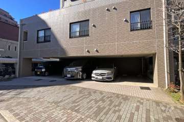 敷地内駐車場（屋内平面式）