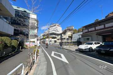 敷地東側の前面道路　_1