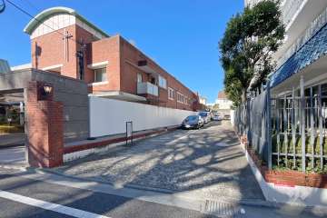 駐車場の出入り口・敷地内駐車場（屋外平面式）