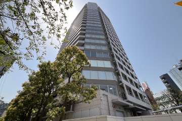 シティタワー四谷の外観（北東側から）