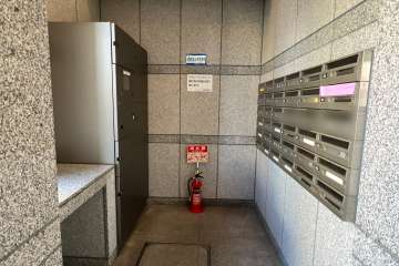 宅配ボックスと共用ポスト